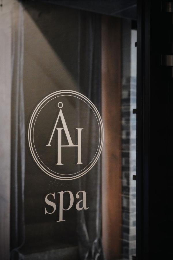 Asby Hotell Hallstahammar Екстериор снимка